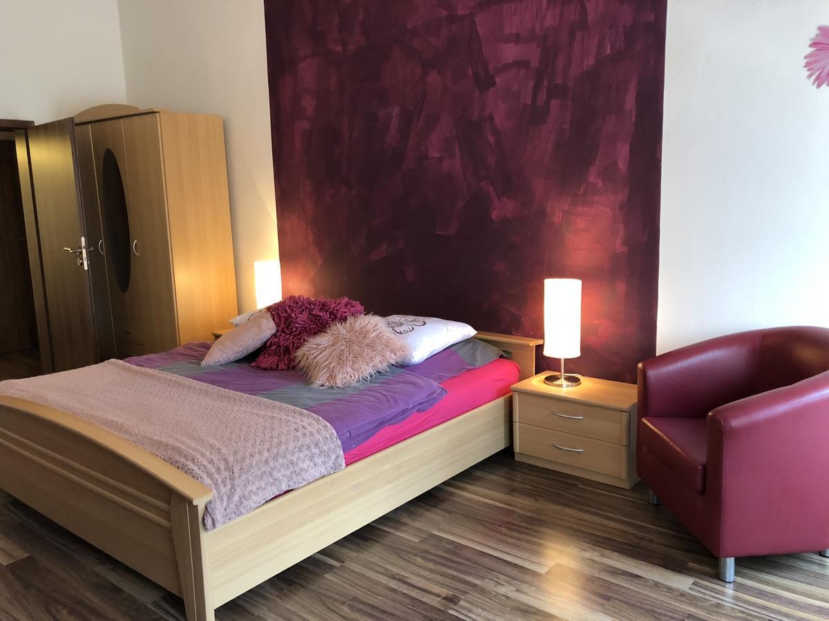 Apartmany Galeta Karlovy Vary Ngoại thất bức ảnh
